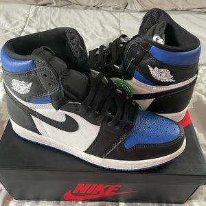 Jordan 1 Royal Toes Size 8.5